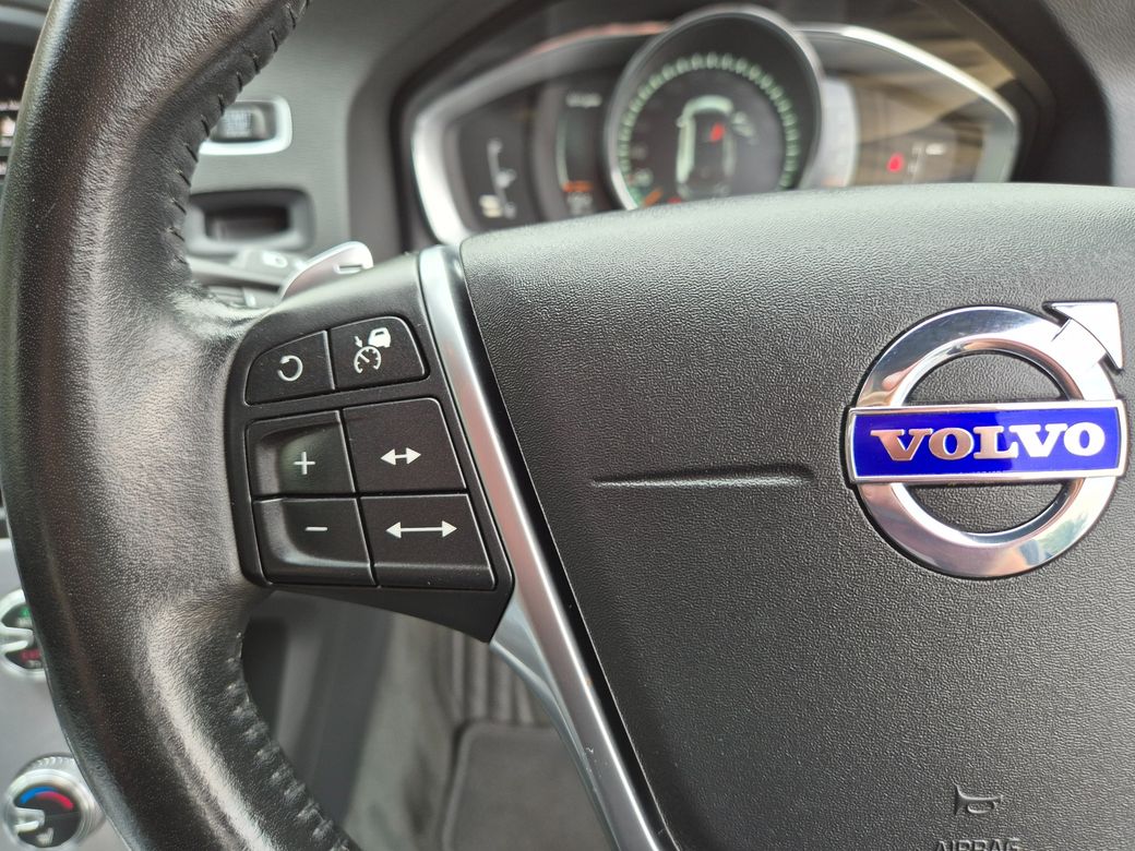 2017 Volvo V60