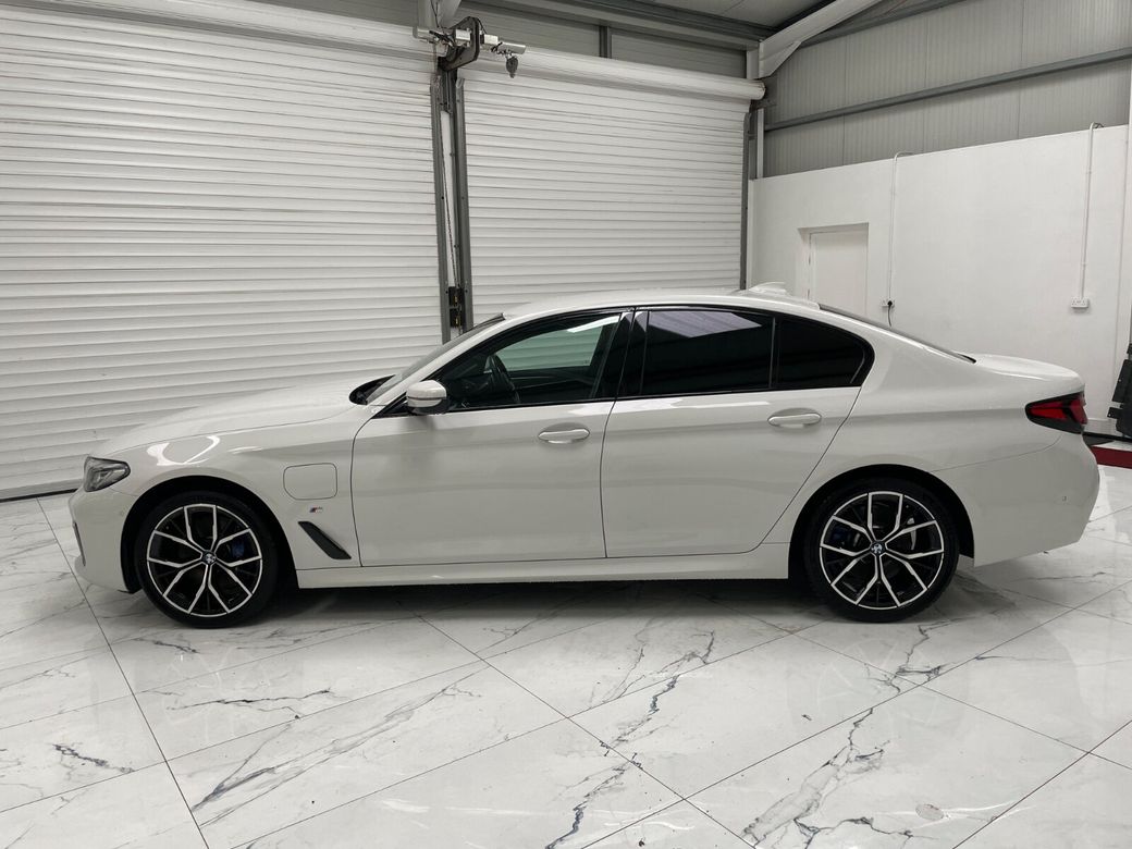 2021 BMW 5 Series