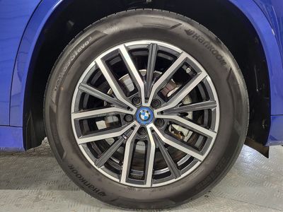 2025 BMW iX1