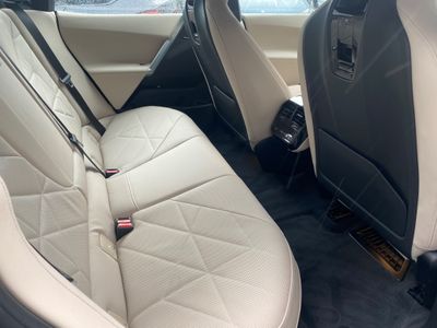 2024 BMW iX