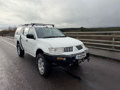 2015 Mitsubishi L200