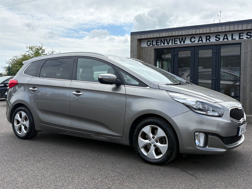 2016 Kia Carens