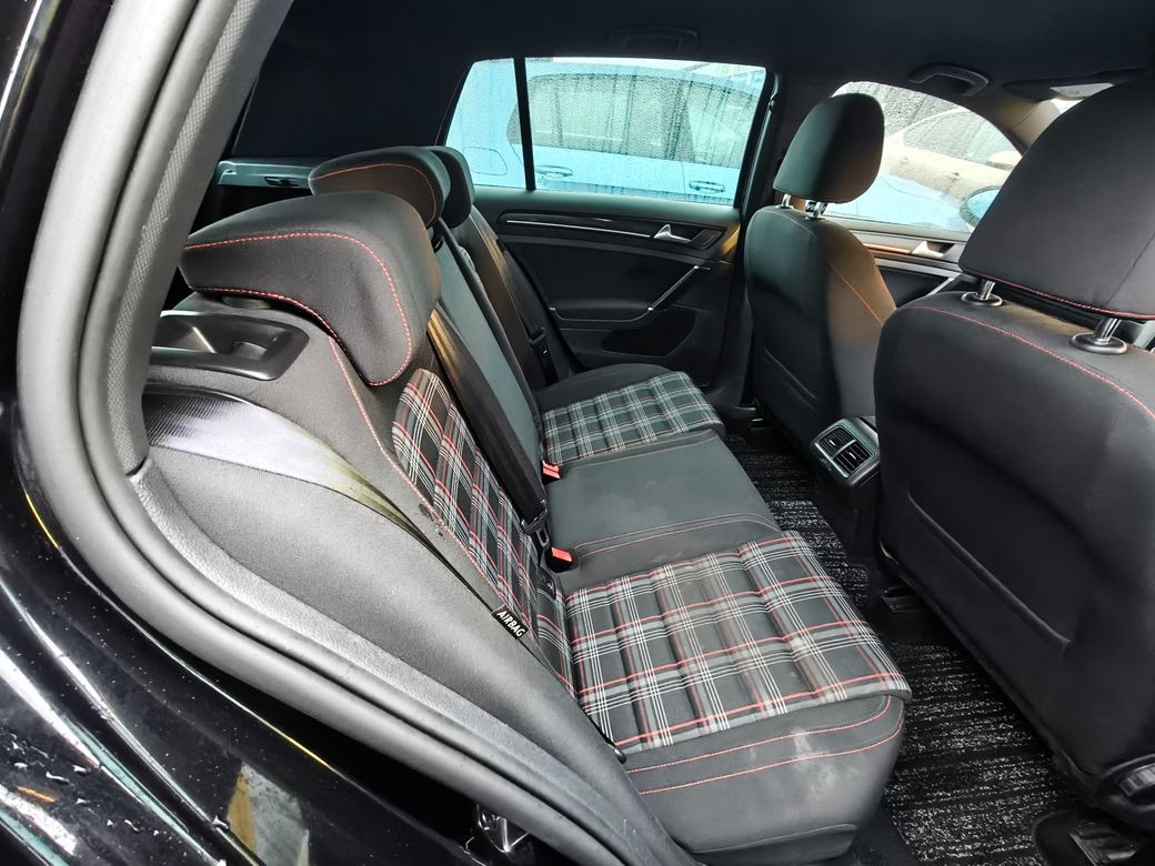 2013 Volkswagen Golf