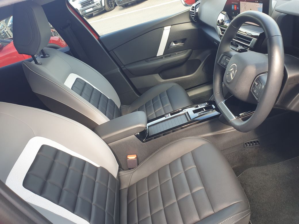 2025 Citroen C4