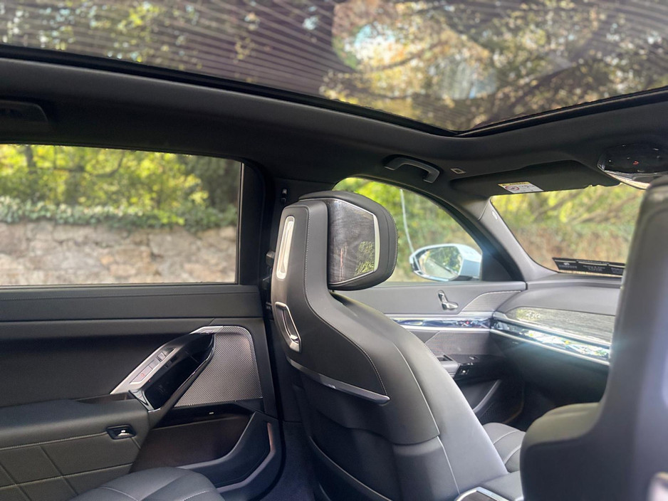 2024 BMW i7
