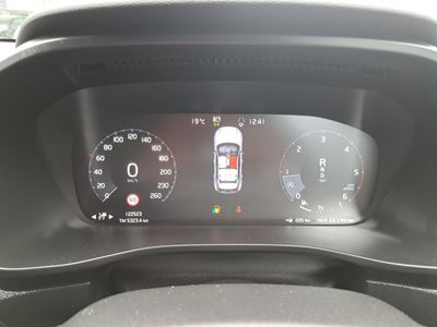 2020 Volvo XC40