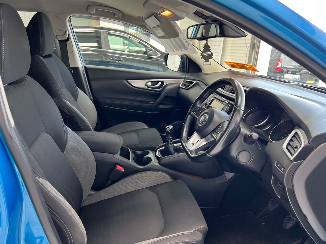 2017 Nissan Qashqai