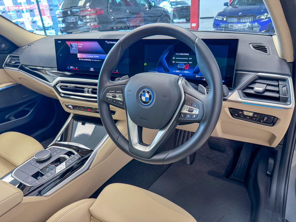 2024 BMW 3 Series