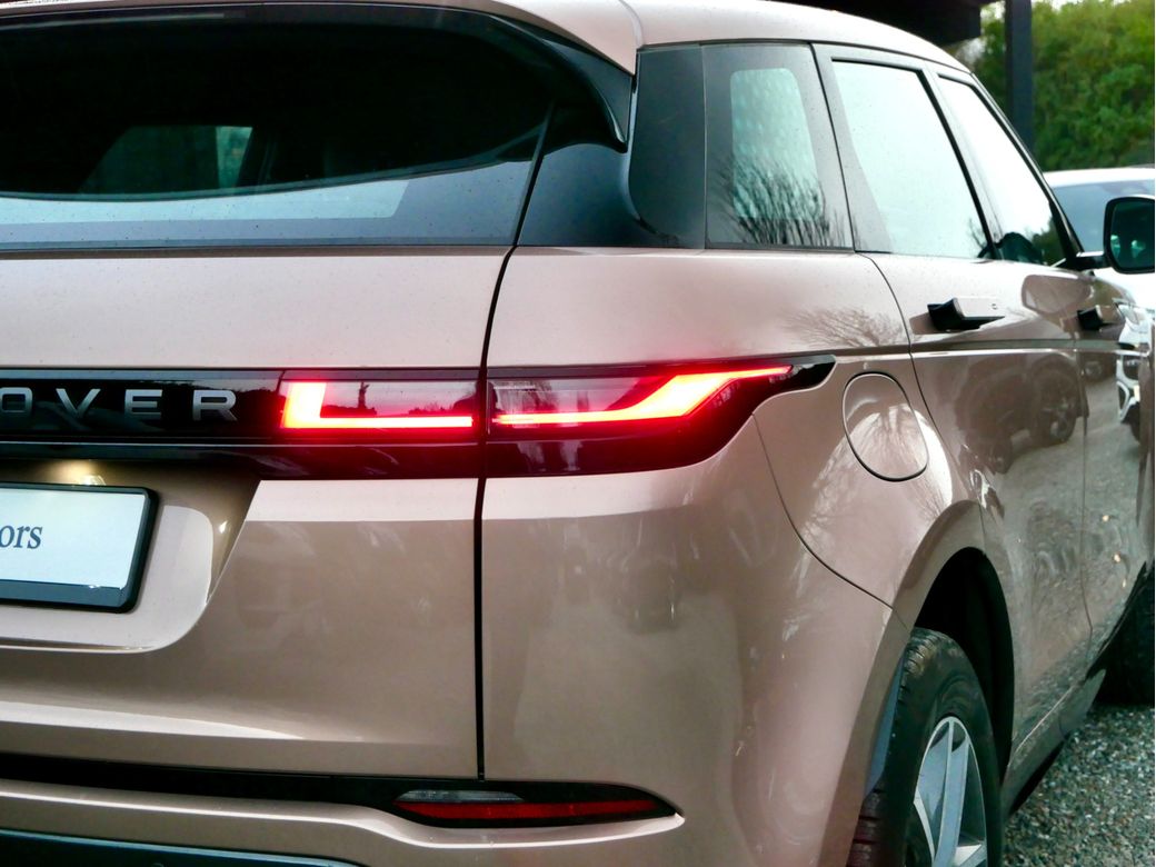 2025 Land Rover Range Rover Evoque