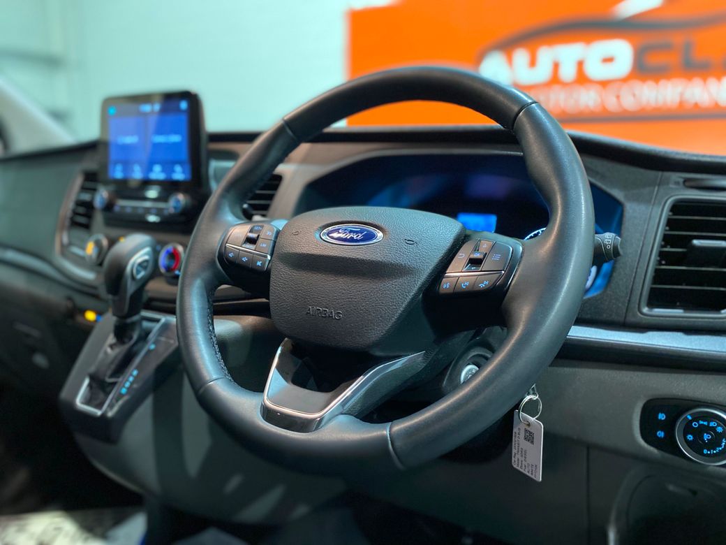 2023 Ford Transit Custom