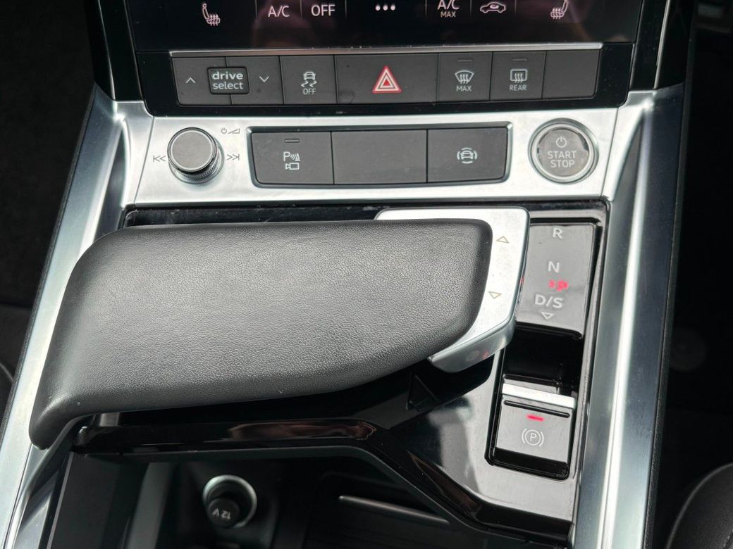 2021 Audi e-tron