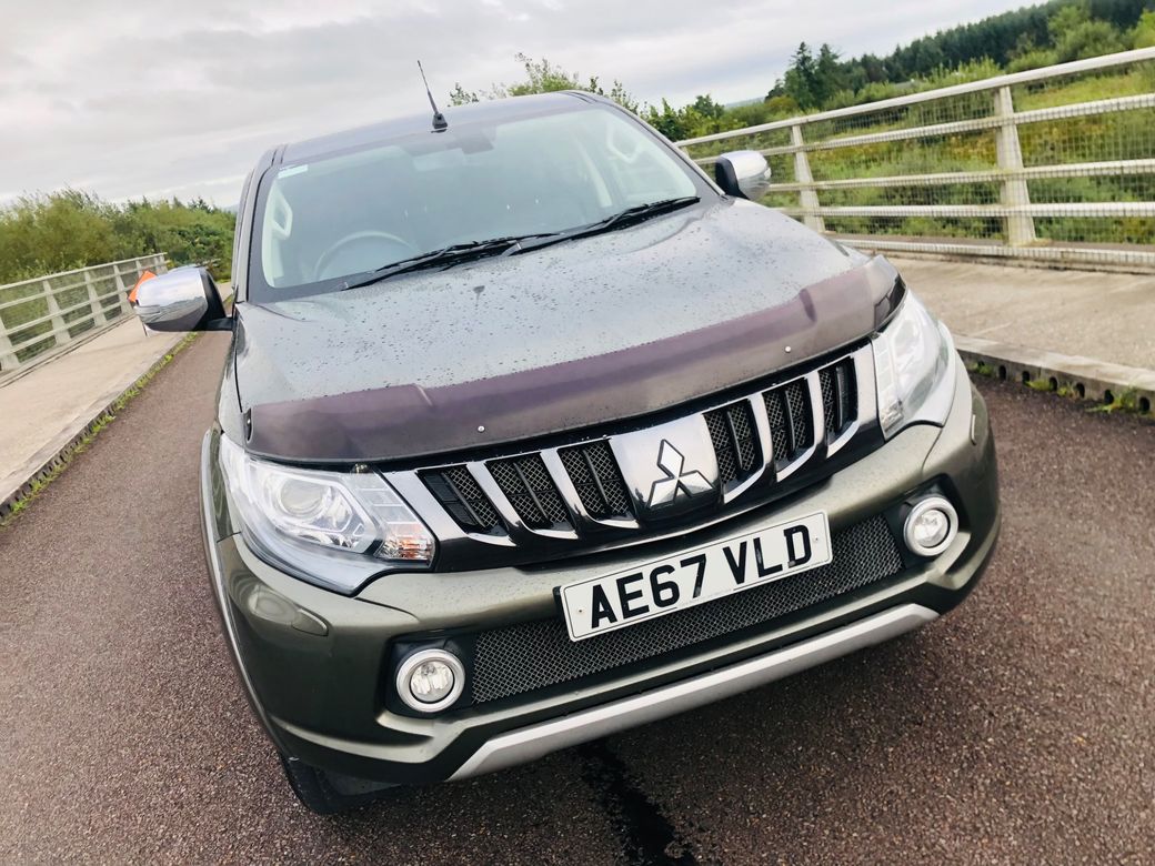 2017 Mitsubishi L200