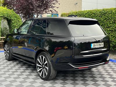 2025 Land Rover Range Rover