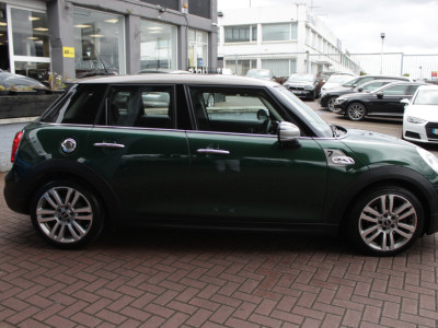 2017 Mini Cooper