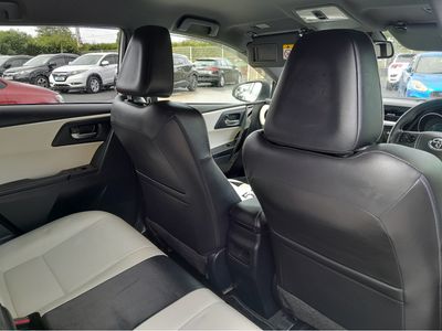 2016 Toyota Auris