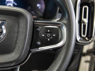 2022 Volvo XC40