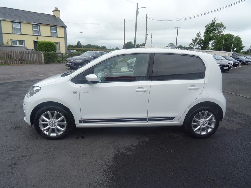 2016 Volkswagen up!