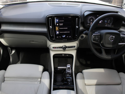 2021 Volvo XC40