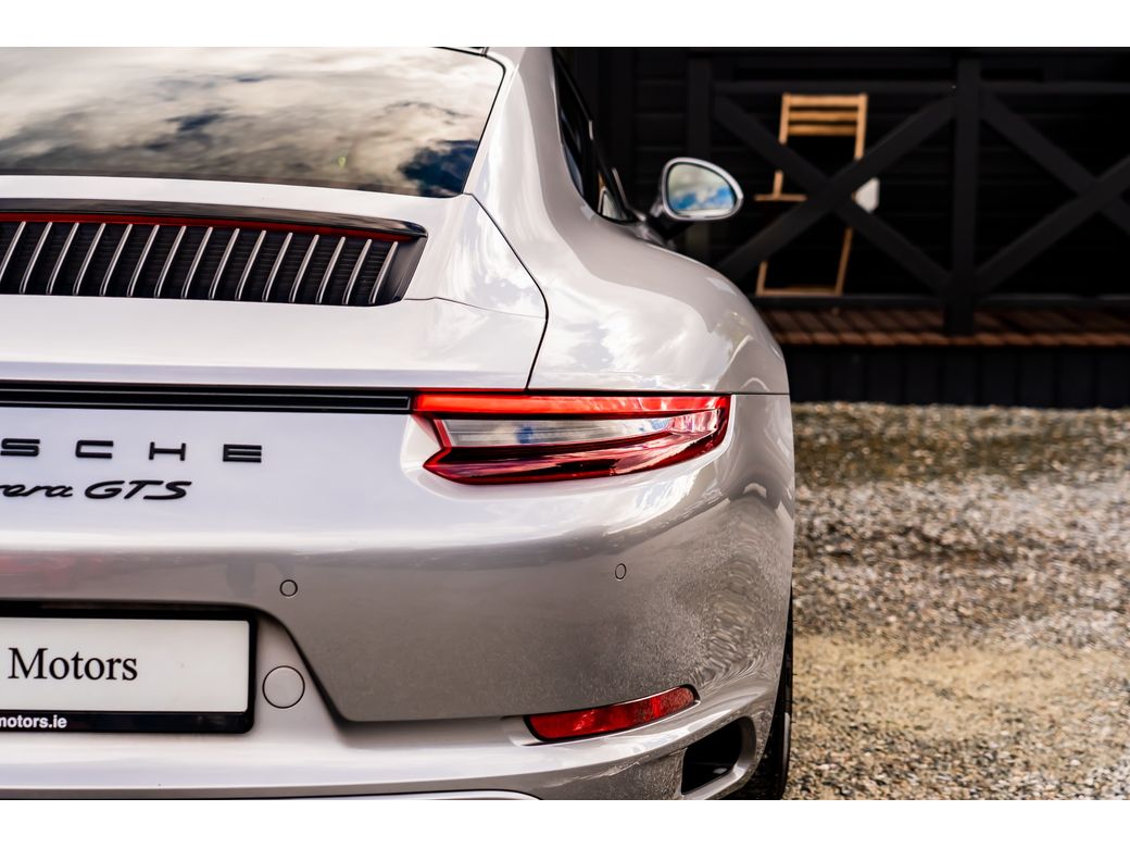 2017 Porsche 911