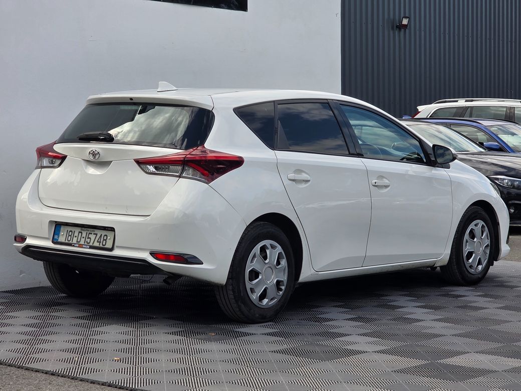 2018 Toyota Auris