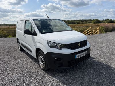 2023 Peugeot Partner