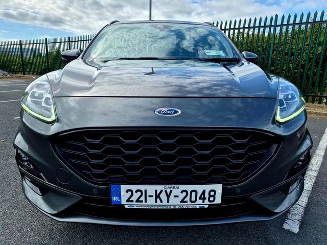 2022 Ford Kuga
