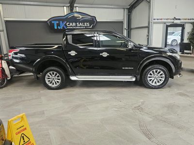 2017 Mitsubishi L200