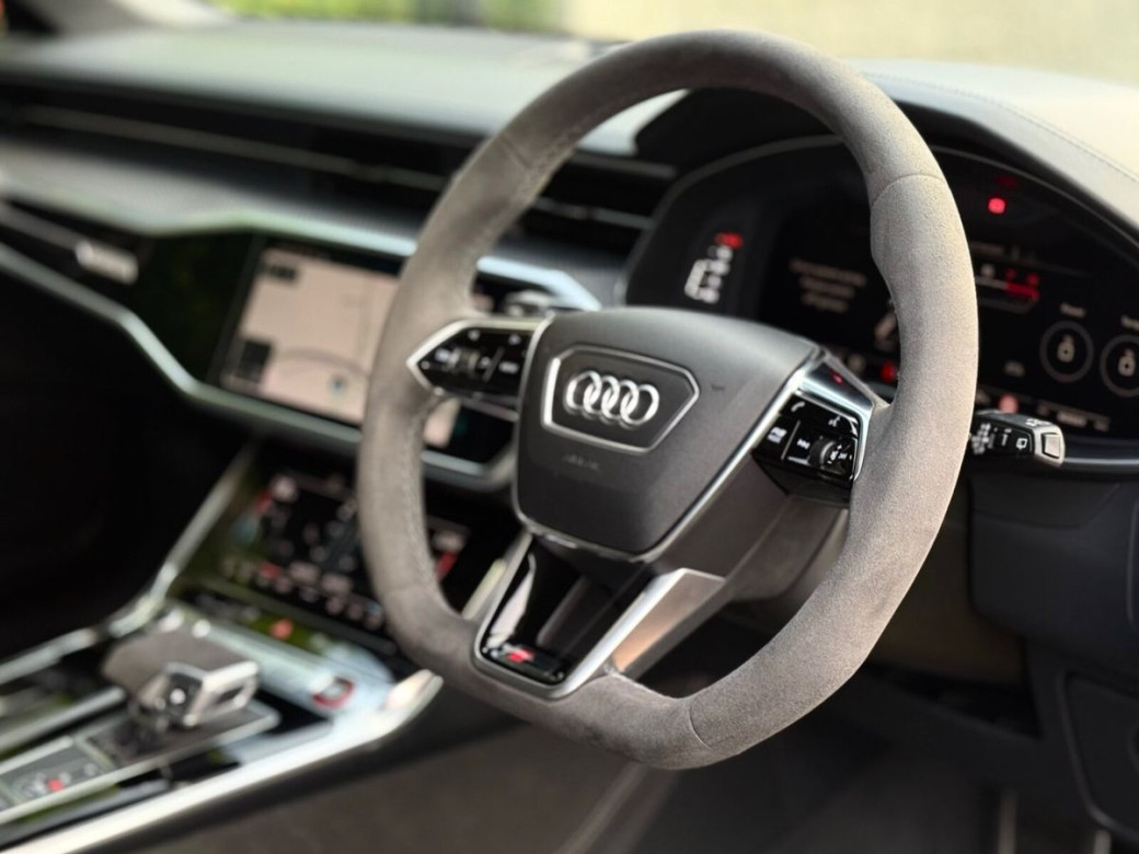 2021 Audi RS6