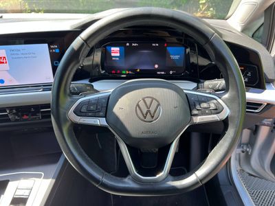 2023 Volkswagen Golf