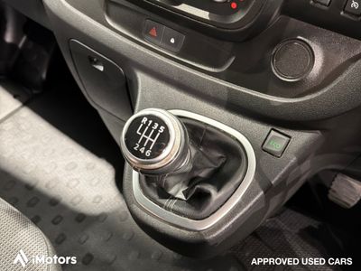 2021 Nissan NV300