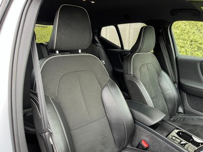 2021 Volvo XC40