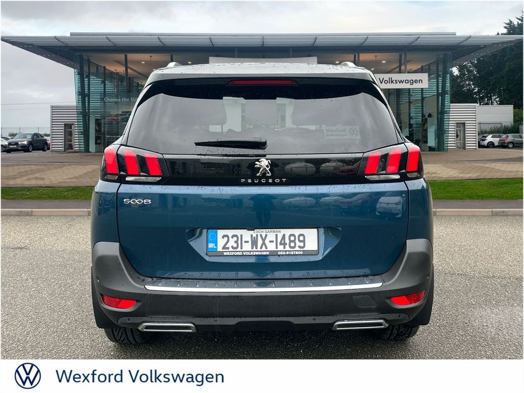 2023 Peugeot 5008