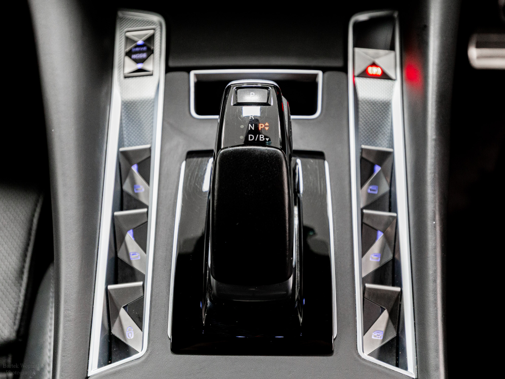 2022 DS Automobiles DS 9