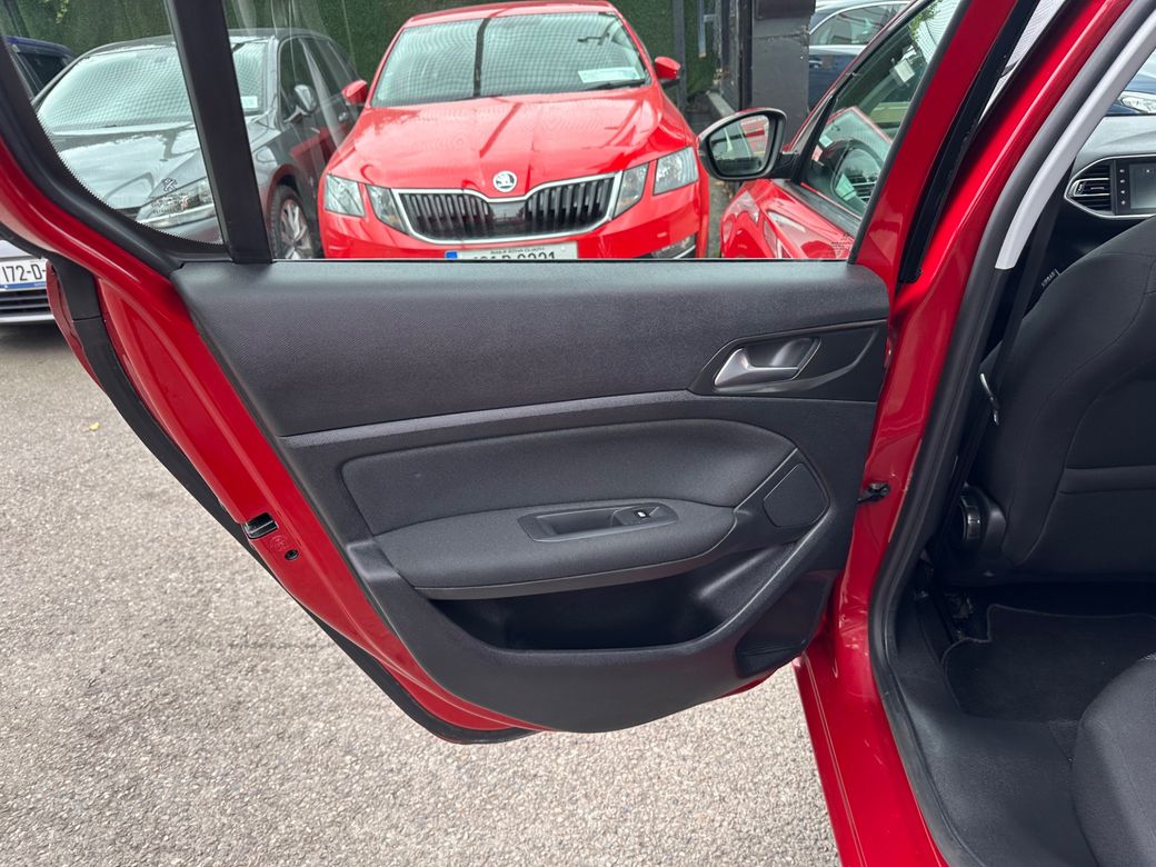 2015 Peugeot 308