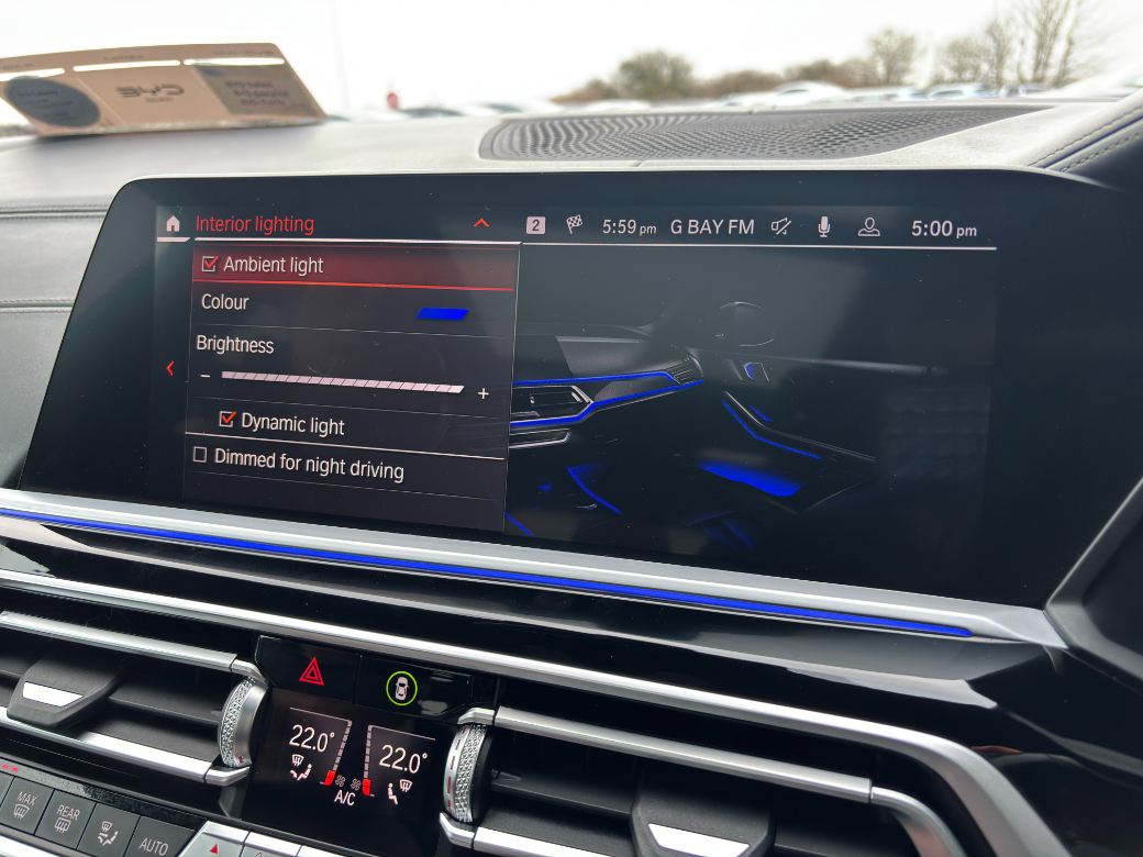 2021 BMW X7