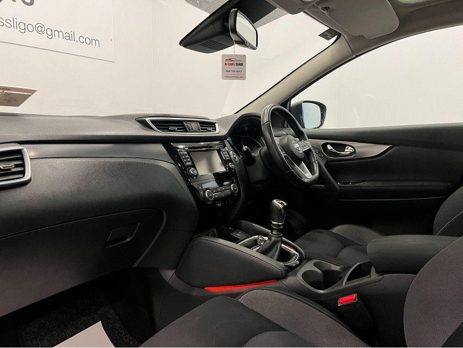 2018 Nissan Qashqai