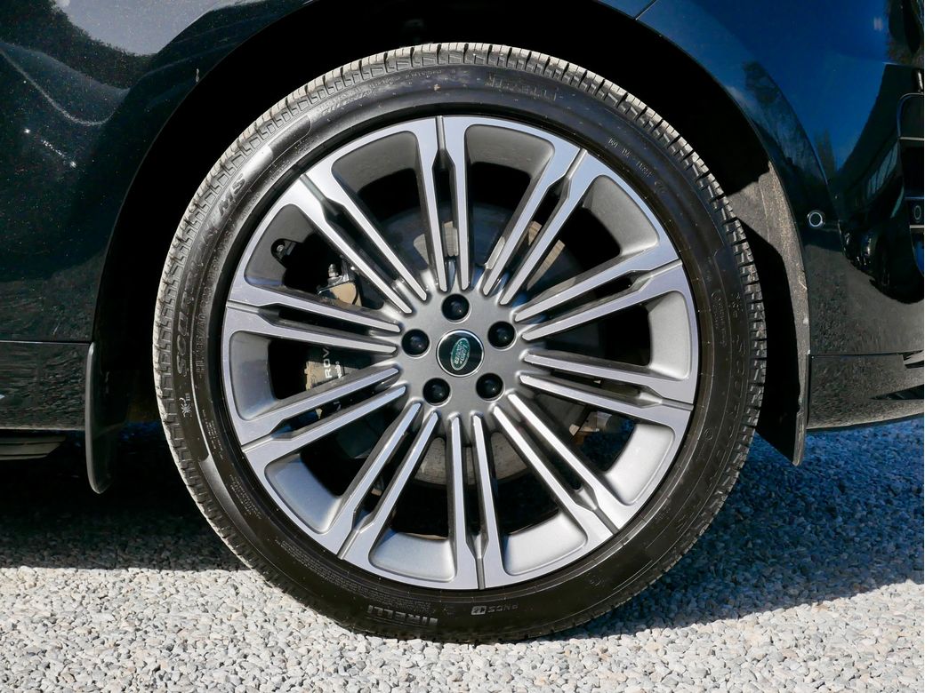 2026 Land Rover Range Rover Sport