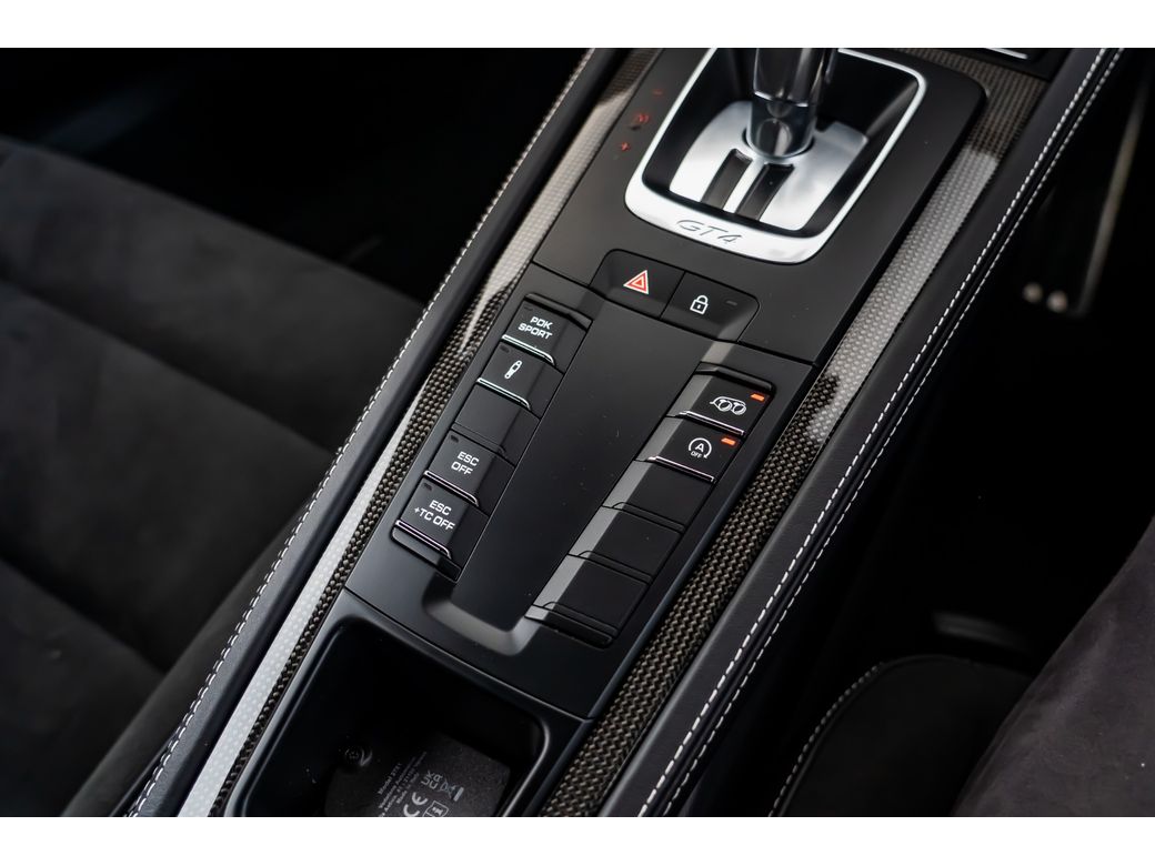 2023 Porsche 718 Cayman
