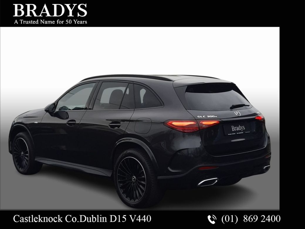 2025 Mercedes-Benz GLC Class