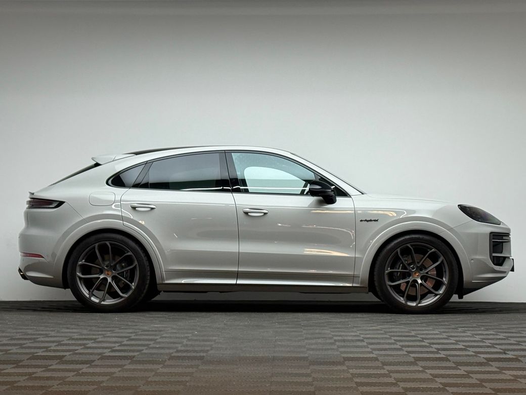 2026 Porsche Cayenne