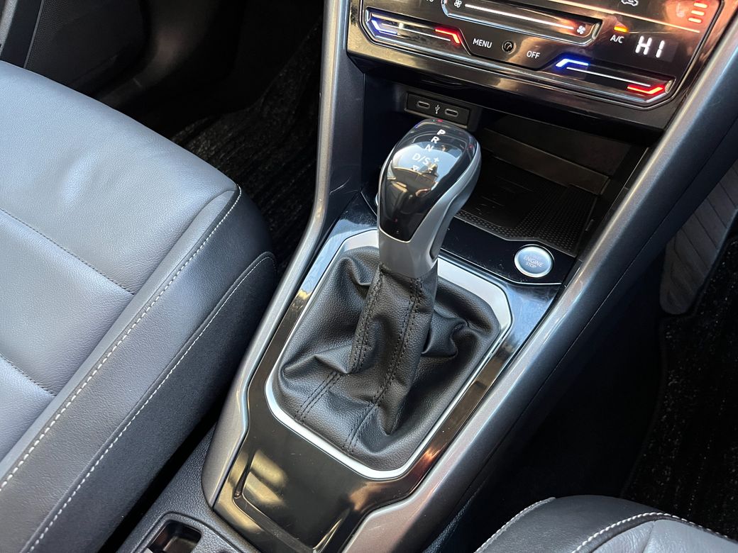 2023 Volkswagen T-Roc