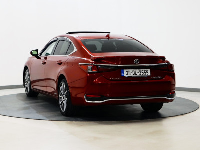 2021 Lexus ES 300h