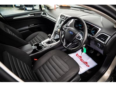 2016 Ford Mondeo