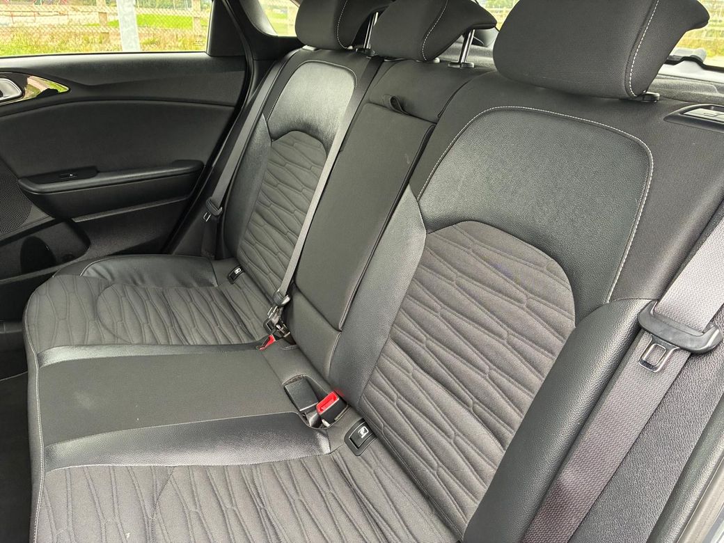 2022 Kia Ceed