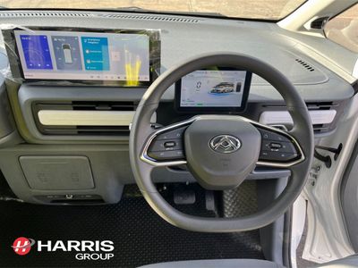 2026 White Maxus eDELIVER 5