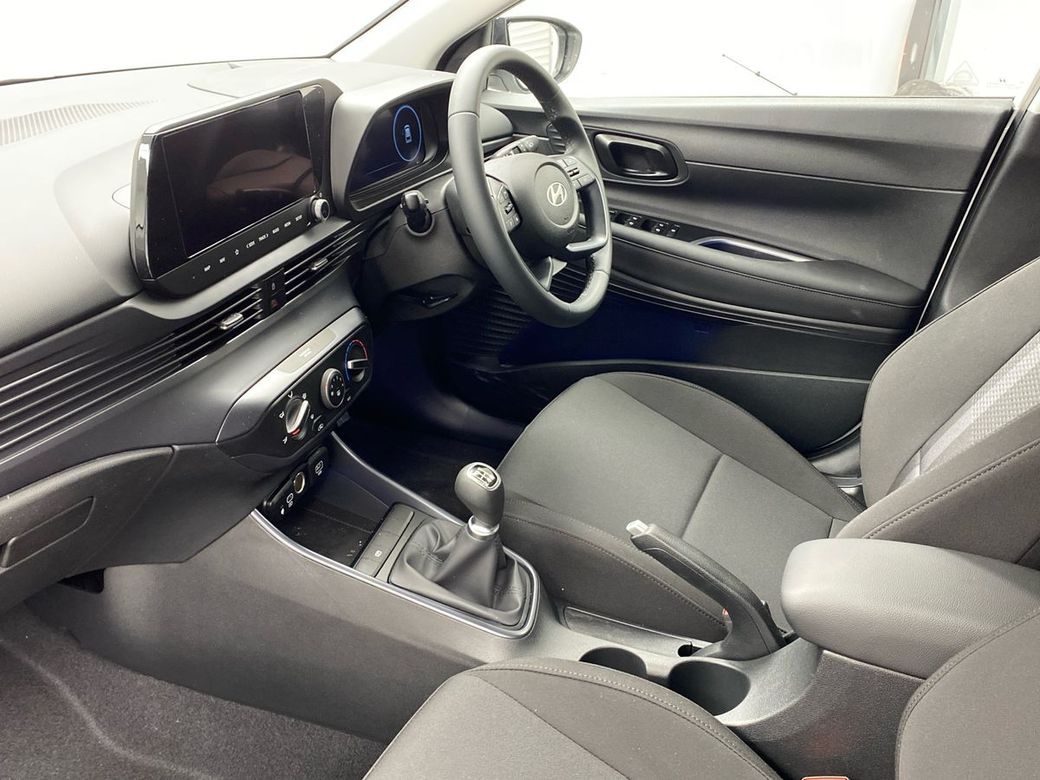 2025 Hyundai i20