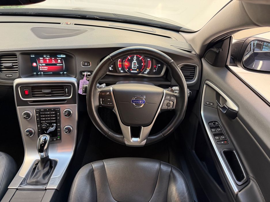 2017 Volvo V60
