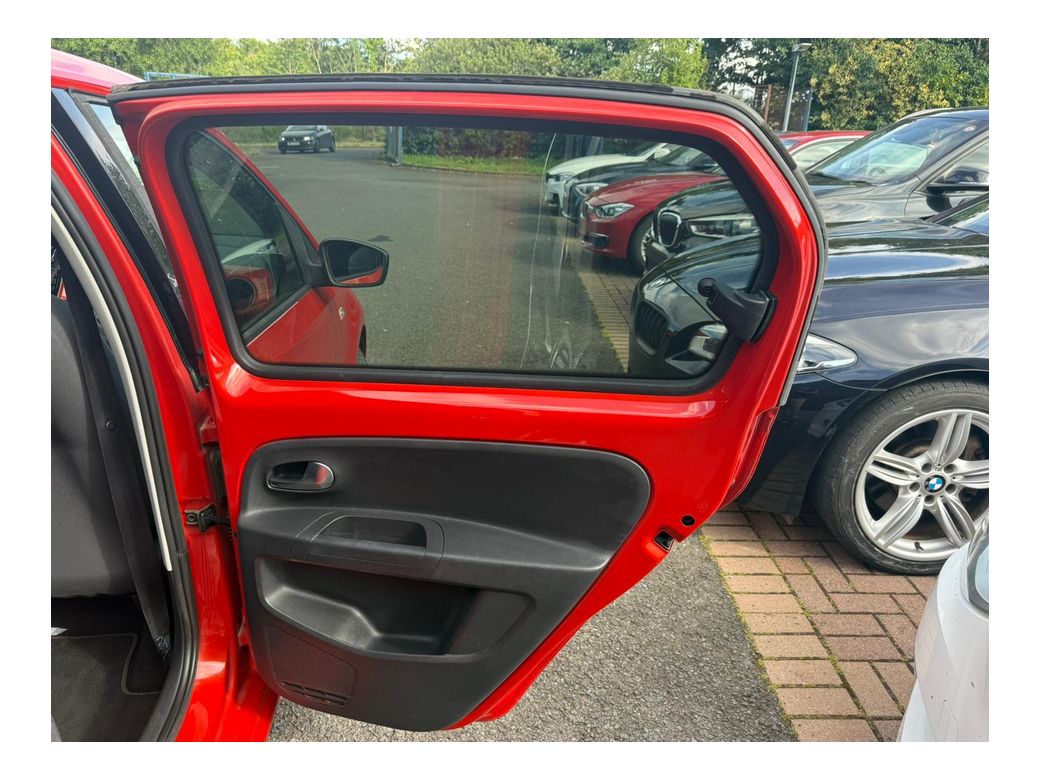 2014 Volkswagen up!