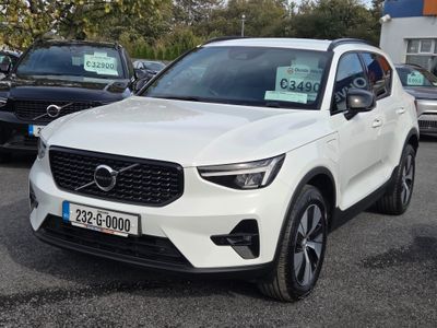 2023 Volvo XC40