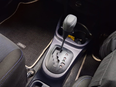 2016 Toyota Vitz